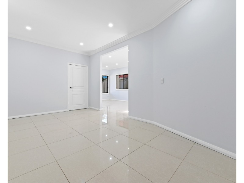 220a Horsley Road, Panania NSW 2213