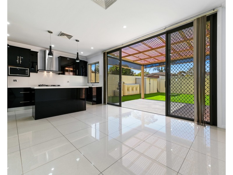 220a Horsley Road, Panania NSW 2213