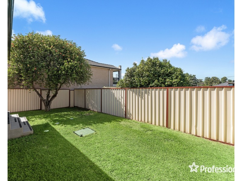 121A Davies Road, Padstow NSW 2211