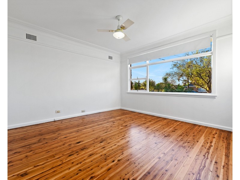 16 Fletcher Street, Revesby NSW 2212