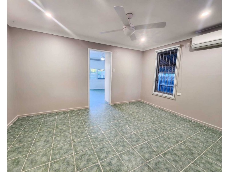 12 Coolabah Place, Macquarie Fields NSW 2564