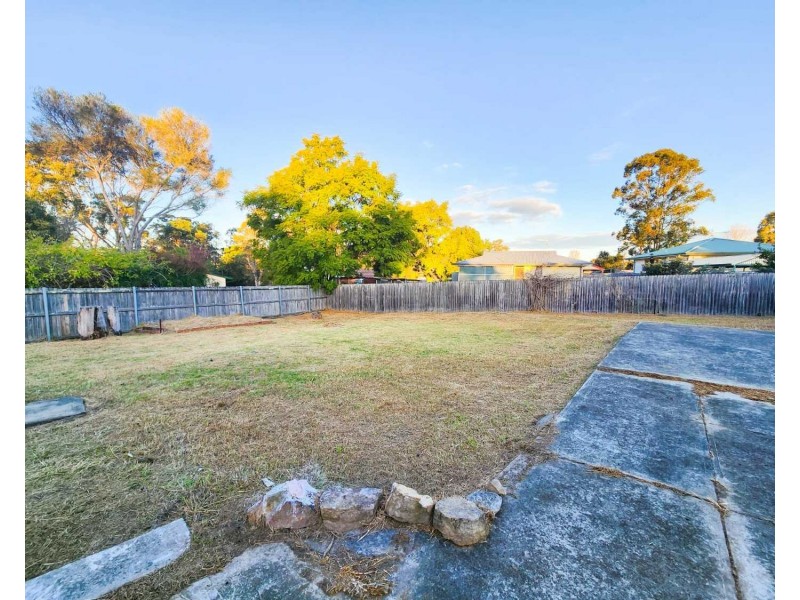 12 Coolabah Place, Macquarie Fields NSW 2564