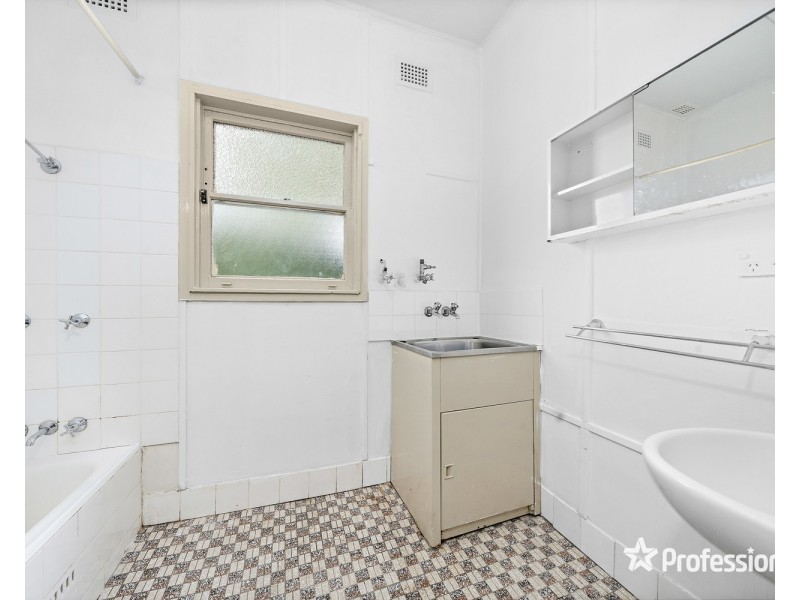 11 Uranus Road, Padstow NSW 2211