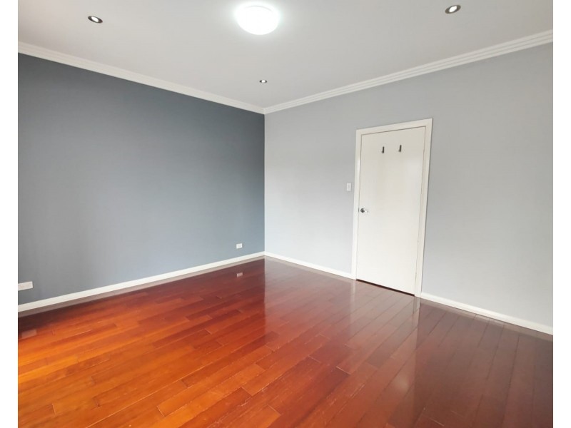 1B Tallawarra Avenue, Padstow NSW 2211