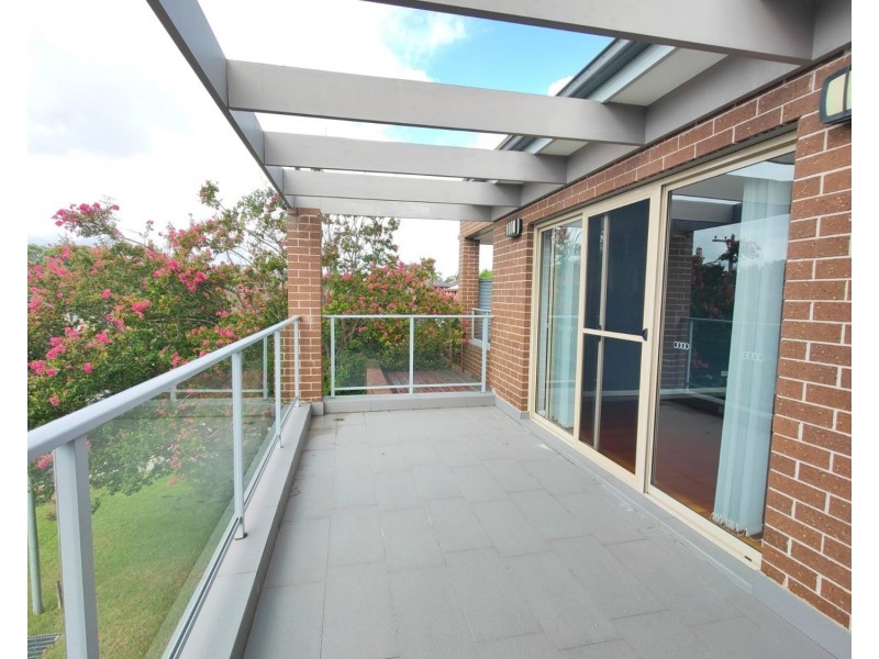 1B Tallawarra Avenue, Padstow NSW 2211