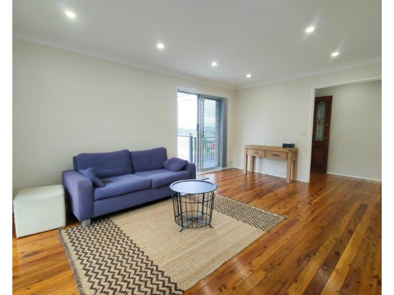 85 Georgiana Crescent, Ambarvale NSW 2560