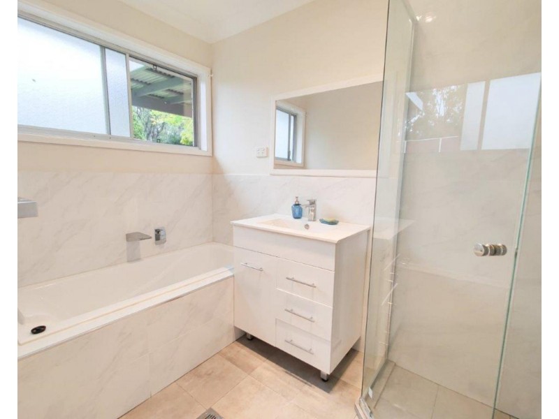 85 Georgiana Crescent, Ambarvale NSW 2560