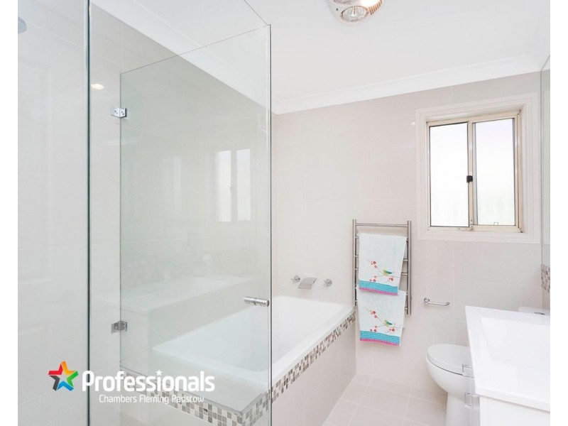 14/879 Henry Lawson Drive, Picnic Point NSW 2213