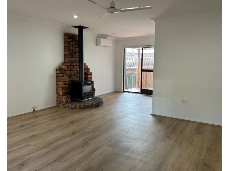 192 Oxford Road, Ingleburn NSW 2565