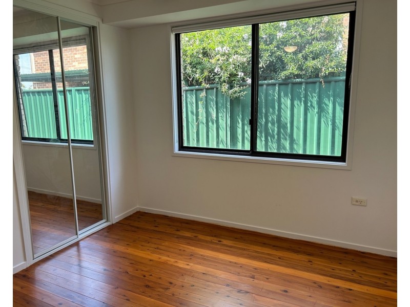 192 Oxford Road, Ingleburn NSW 2565