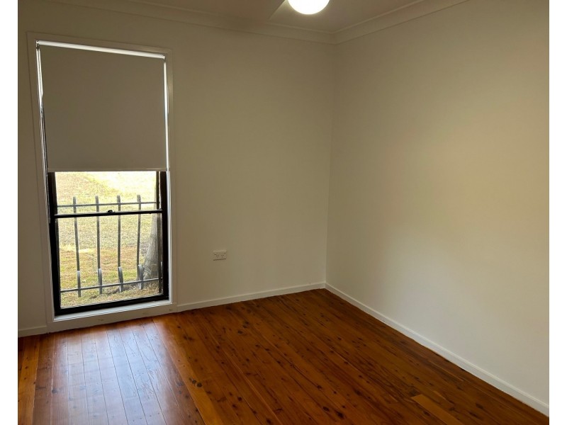 192 Oxford Road, Ingleburn NSW 2565