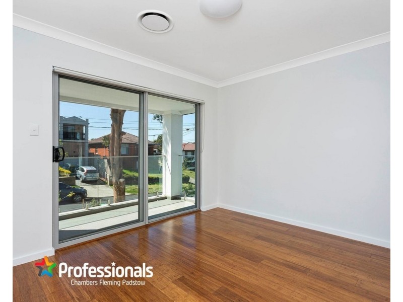 2 Truro Parade, Padstow NSW 2211