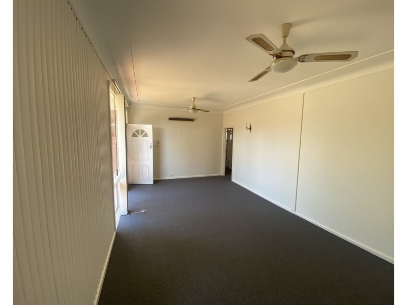 11 Woodburn Street, Panania NSW 2213