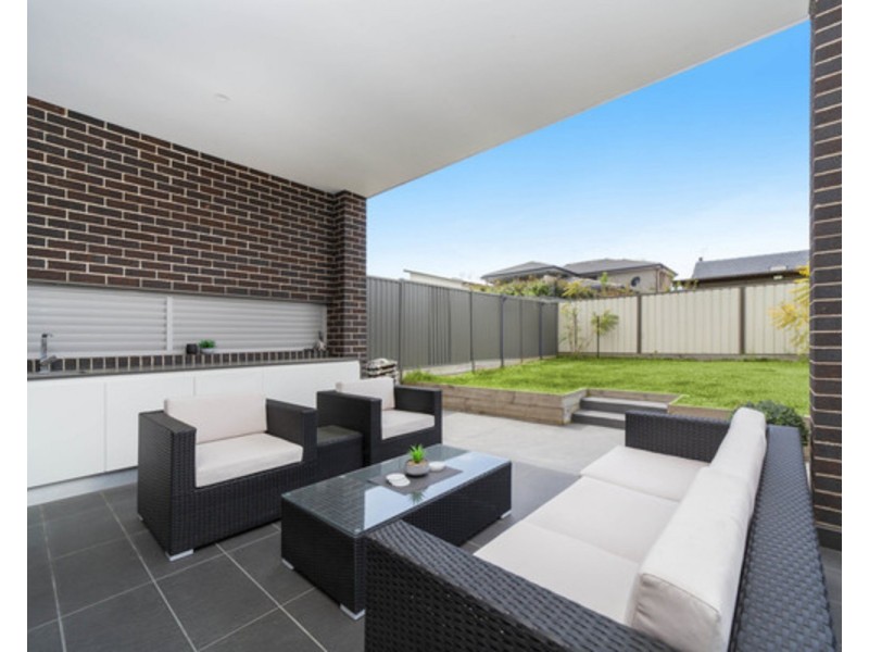 38 Sandakan Road, Revesby Heights NSW 2212