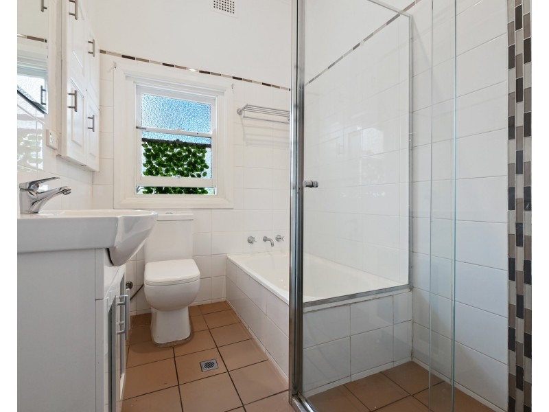 135 Tompson Road, Panania NSW 2213