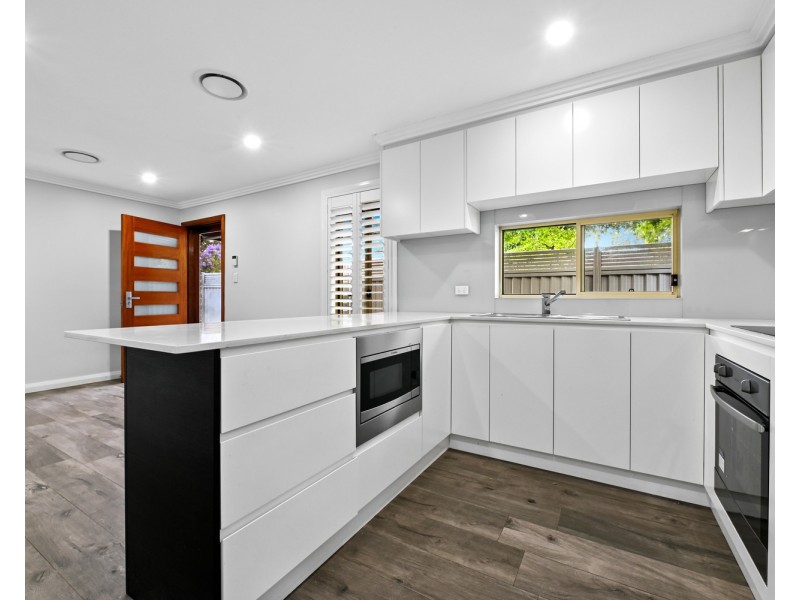 1A Lismore Close, Bossley Park NSW 2176