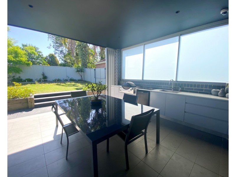 18 Richardson Avenue, Padstow NSW 2211