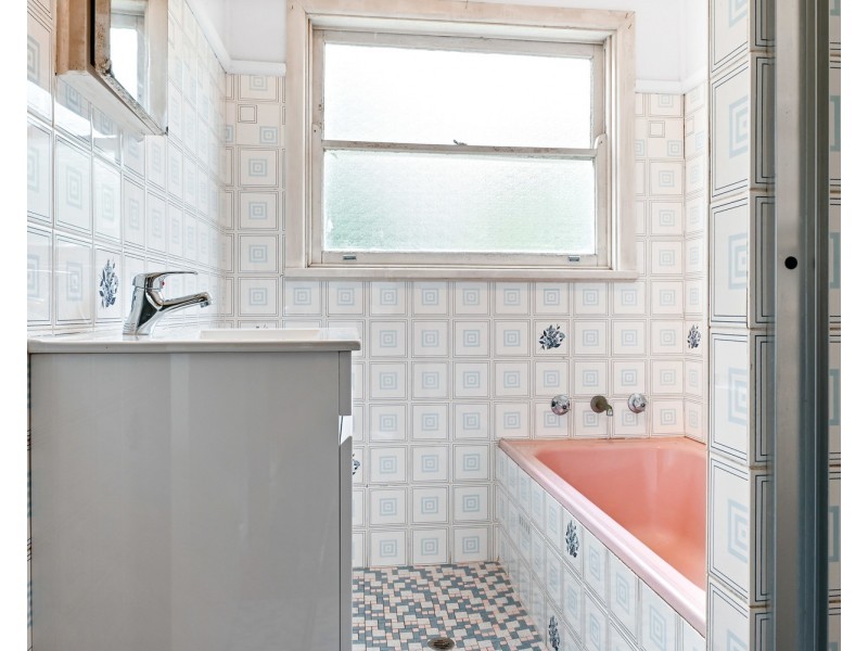 102 Sandakan Road, Revesby Heights NSW 2212