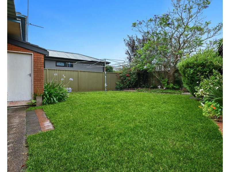 51 Whittle Avenue, Milperra NSW 2214