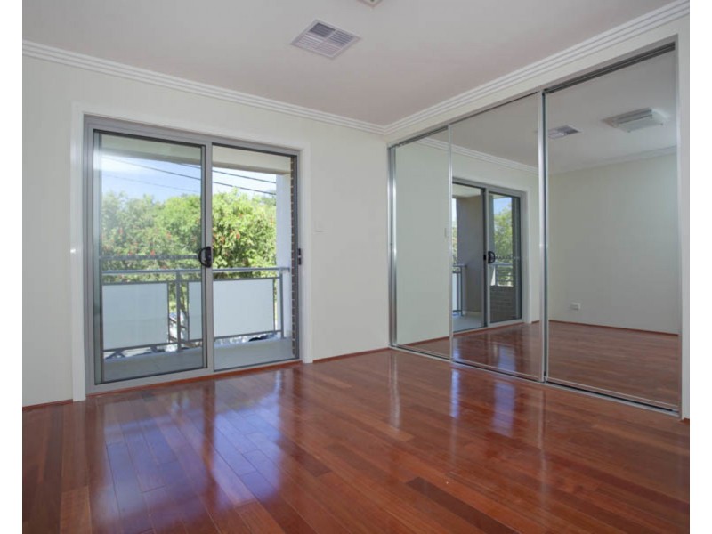 4A Tallawarra Avenue, Padstow NSW 2211