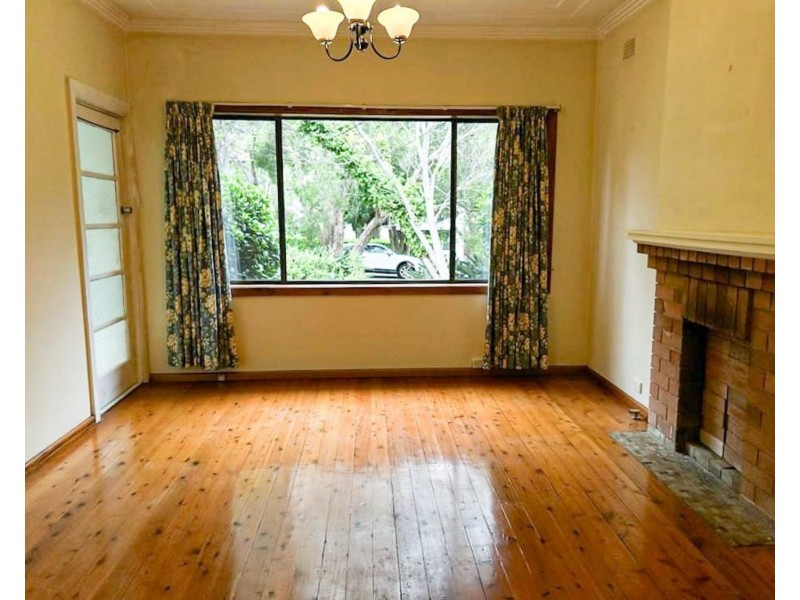 5 Avalon Avenue, Lane Cove West NSW 2066