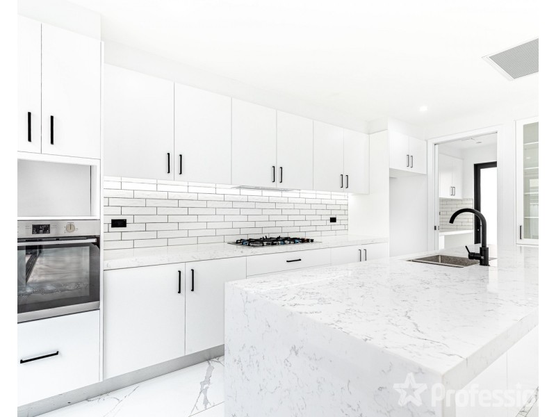 3 & 4/30 Actinotus Avenue, Caringbah South NSW 2229