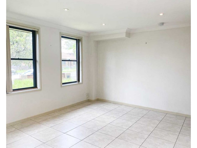 132 Arab Road, Padstow NSW 2211