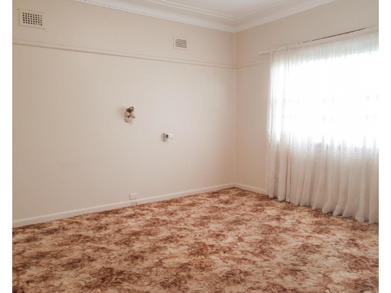 65 Weston Street, Panania NSW 2213