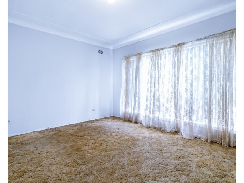 21 Banks Street, Padstow NSW 2211