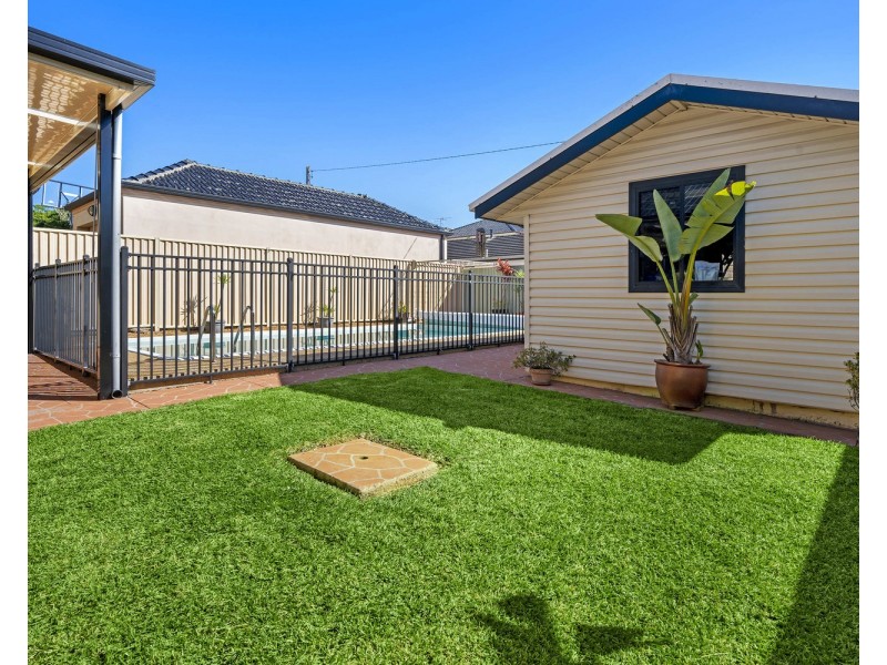 136 Arab Road, Padstow NSW 2211