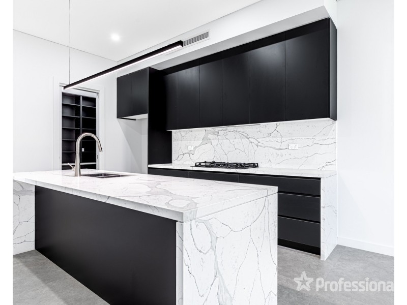 4a Ellesmere Street, Panania NSW 2213