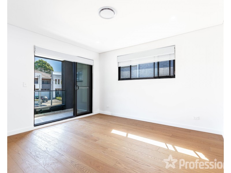 4a Ellesmere Street, Panania NSW 2213