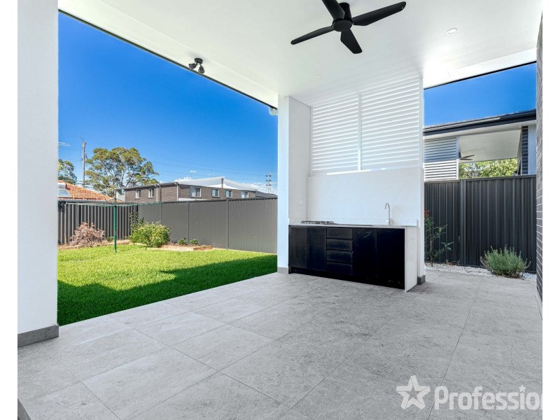 4a Ellesmere Street, Panania NSW 2213