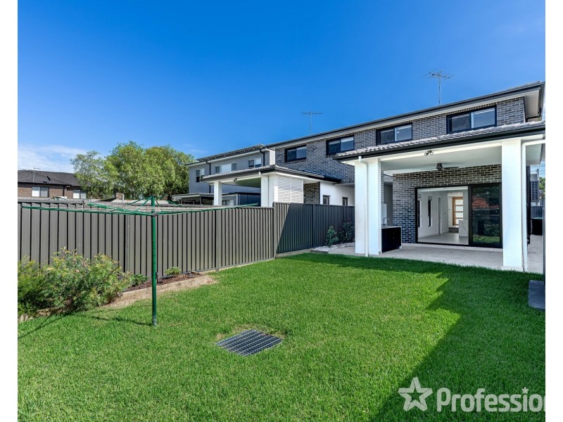 4a Ellesmere Street, Panania NSW 2213