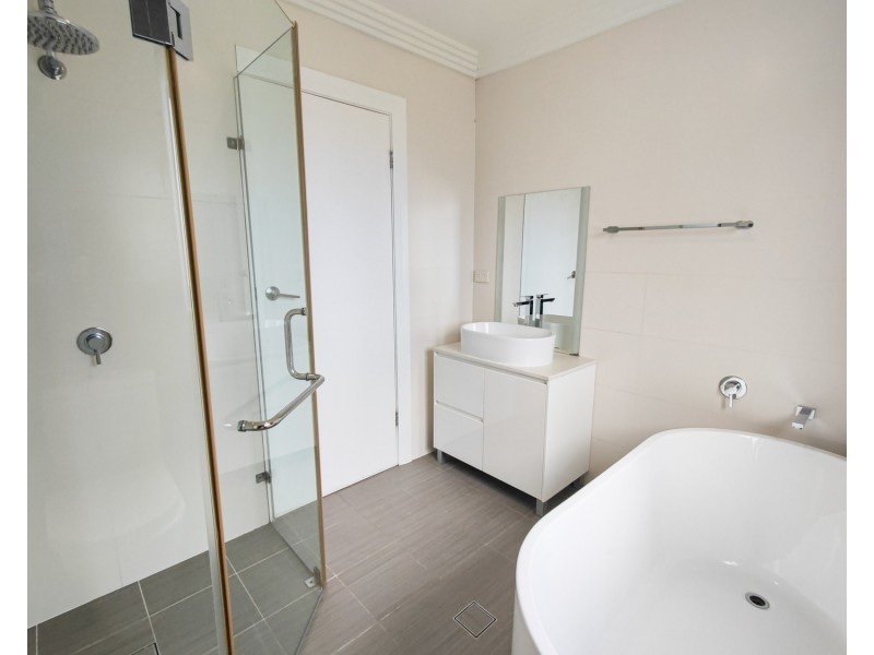 33 Presland Avenue, Revesby NSW 2212