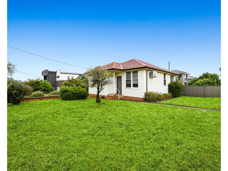 122 Doyle Road, Padstow NSW 2211