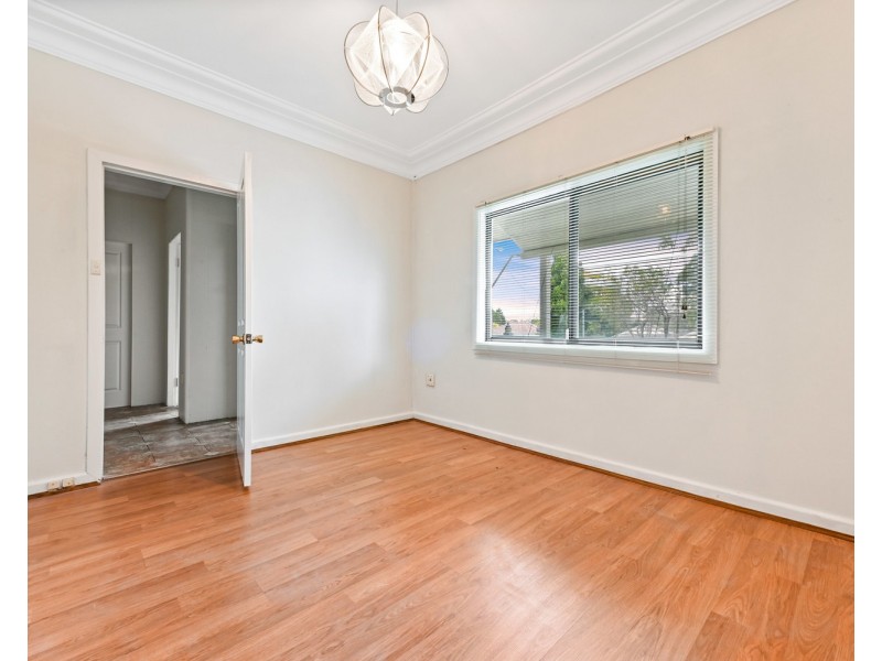 1 Wyreema Avenue, Padstow NSW 2211