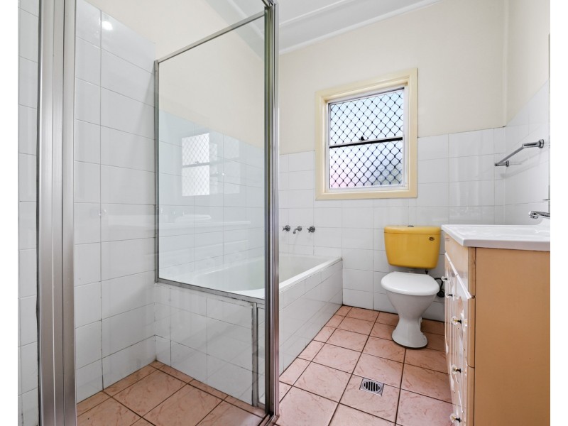 9 Gwandalan Road, Padstow NSW 2211