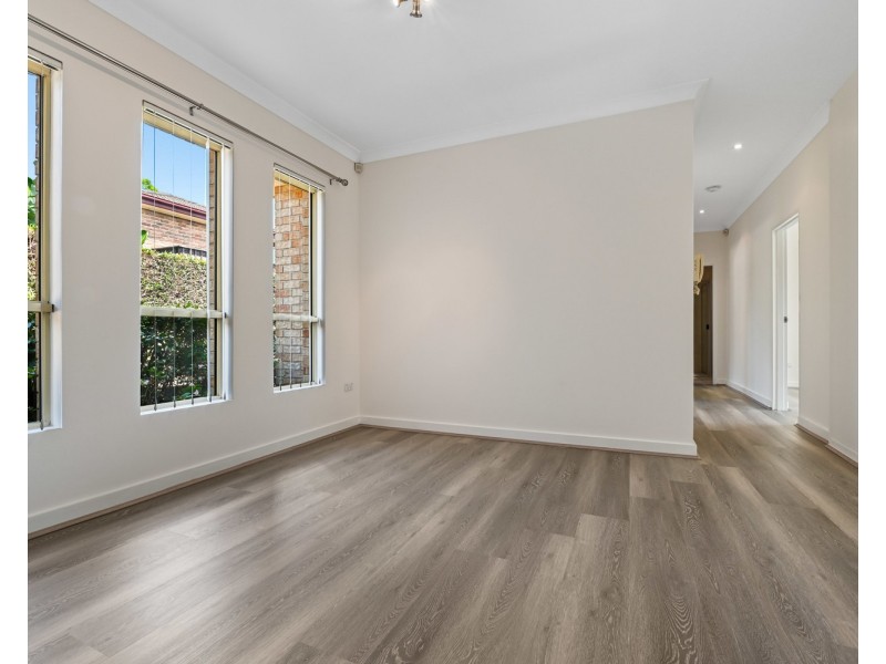 3/39 Ogilvy Street, Peakhurst NSW 2210