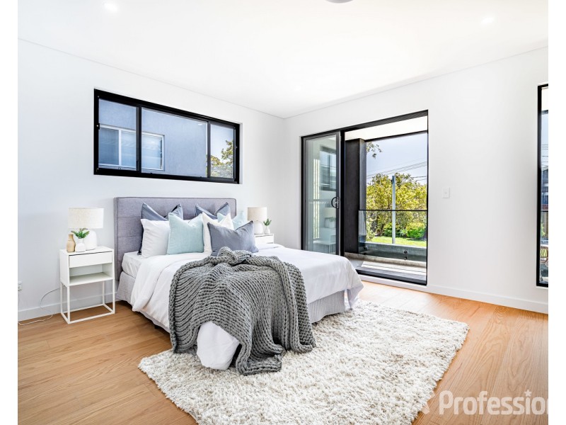 4 Ellesmere Street, Panania NSW 2213