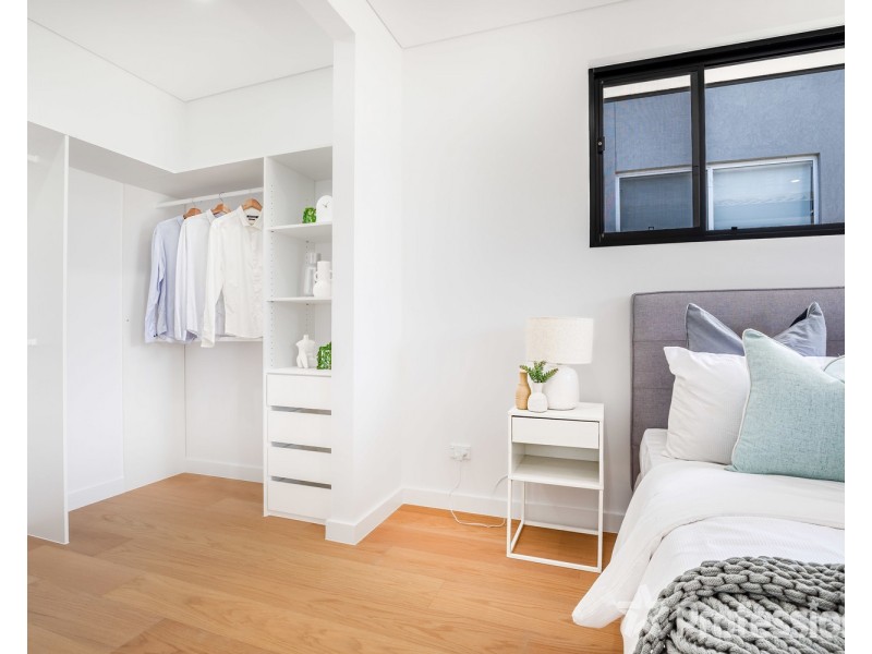 4 Ellesmere Street, Panania NSW 2213