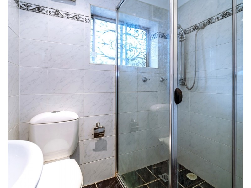 1/12 Nicoll Street, Roselands NSW 2196