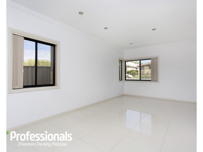 31 Ramsay Road, Panania NSW 2213