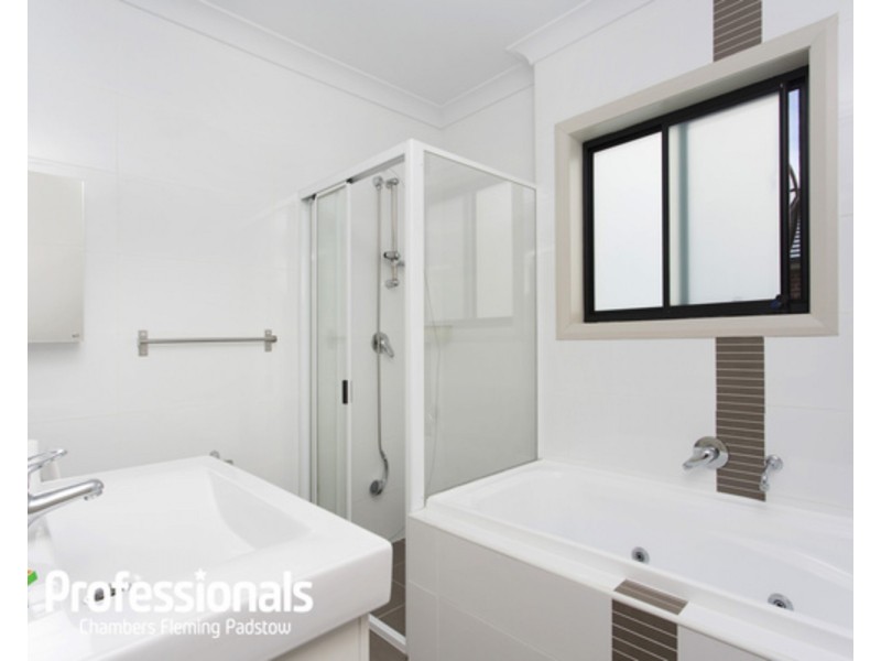 31 Ramsay Road, Panania NSW 2213