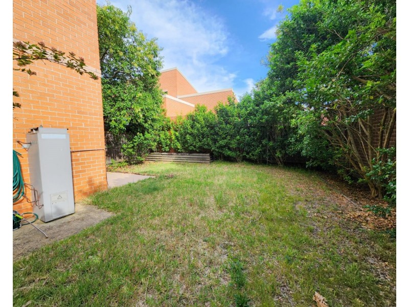 1/68 Davies Road, Padstow NSW 2211