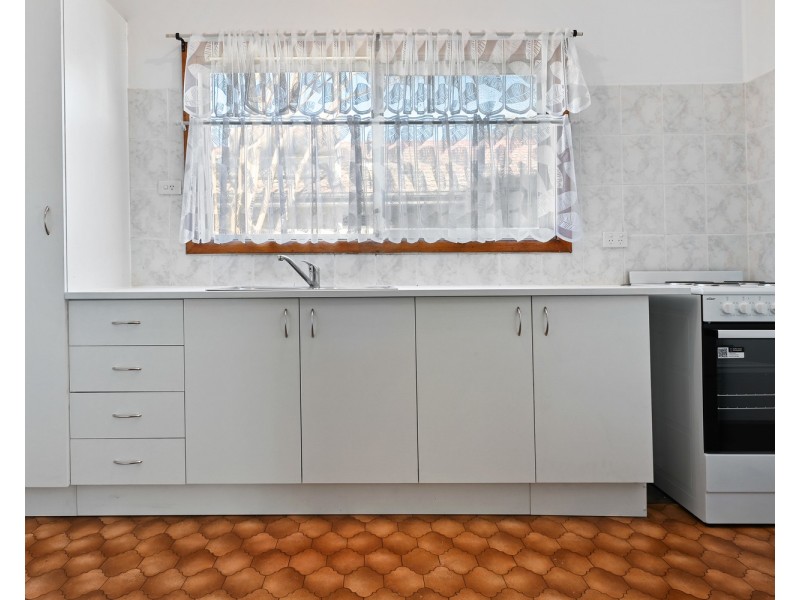 4 Snowsill Avenue, Revesby NSW 2212