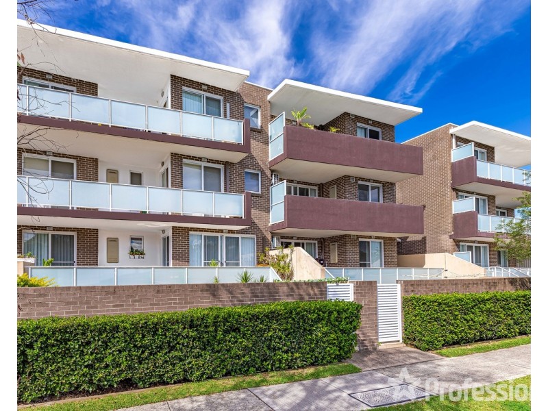 13/13-17 Peake Parade, Peakhurst NSW 2210