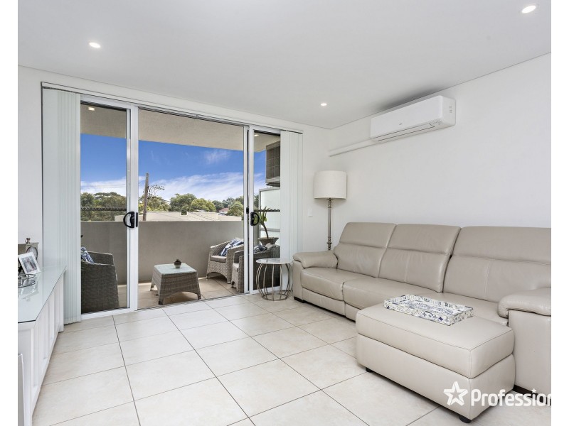 13/13-17 Peake Parade, Peakhurst NSW 2210