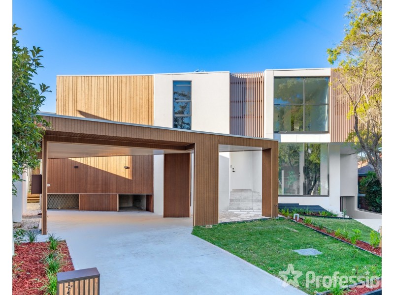 7 Samoa Street, Picnic Point NSW 2213