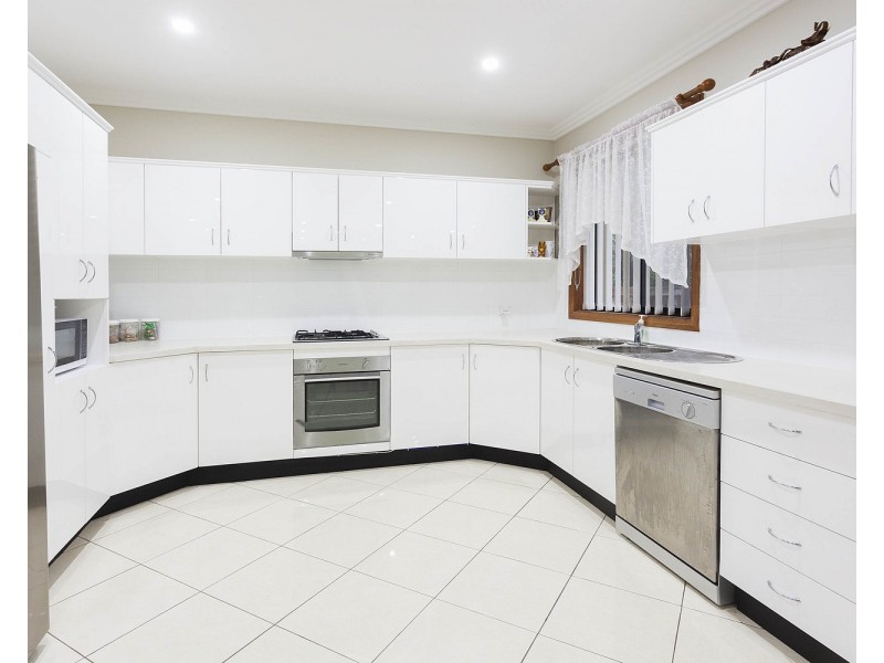 7 Segers Avenue, Padstow NSW 2211
